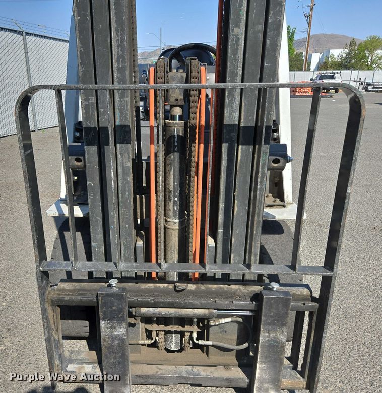 image for item EC1070 2014 Nissan MP1F2A25LV forklift