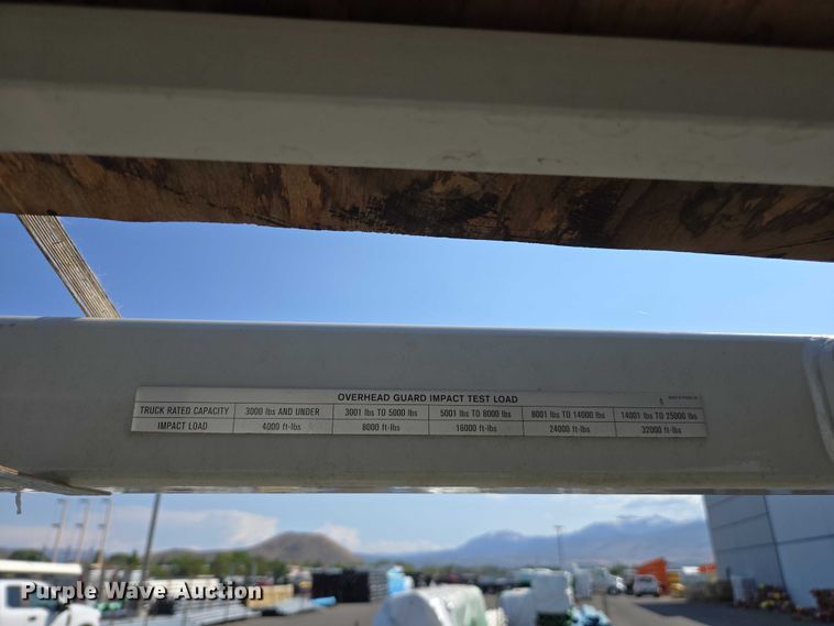 image for item EC1070 2014 Nissan MP1F2A25LV forklift