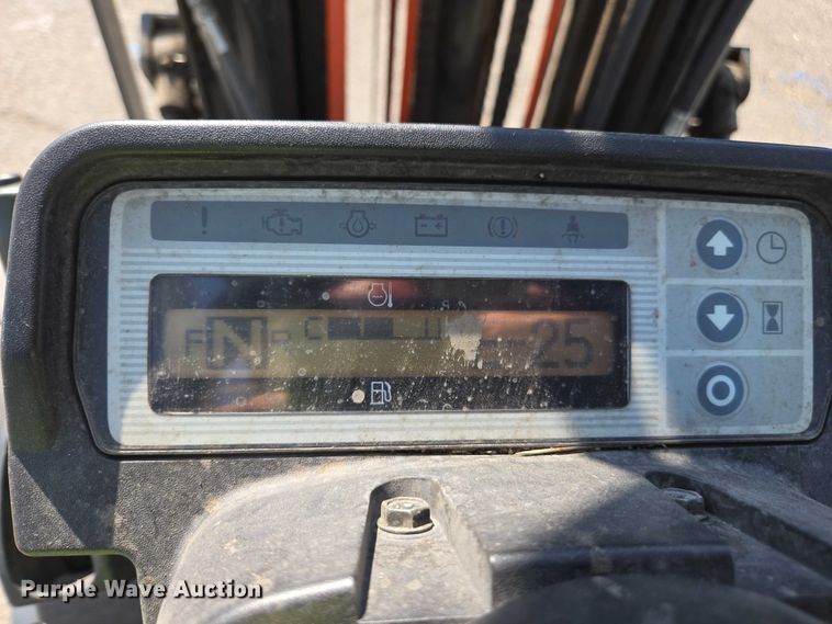 image for item EC1070 2014 Nissan MP1F2A25LV forklift