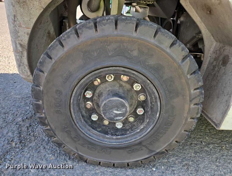 image for item EC1070 2014 Nissan MP1F2A25LV forklift