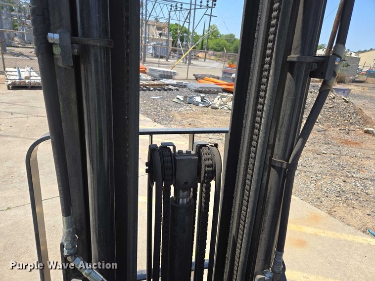 image for item EC1071 2015 Nissan AF35 forklift