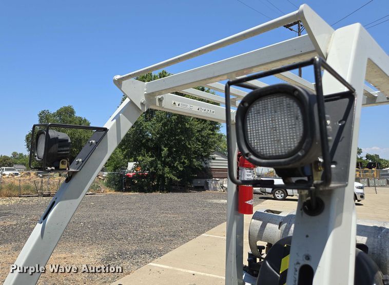 image for item EC1071 2015 Nissan AF35 forklift