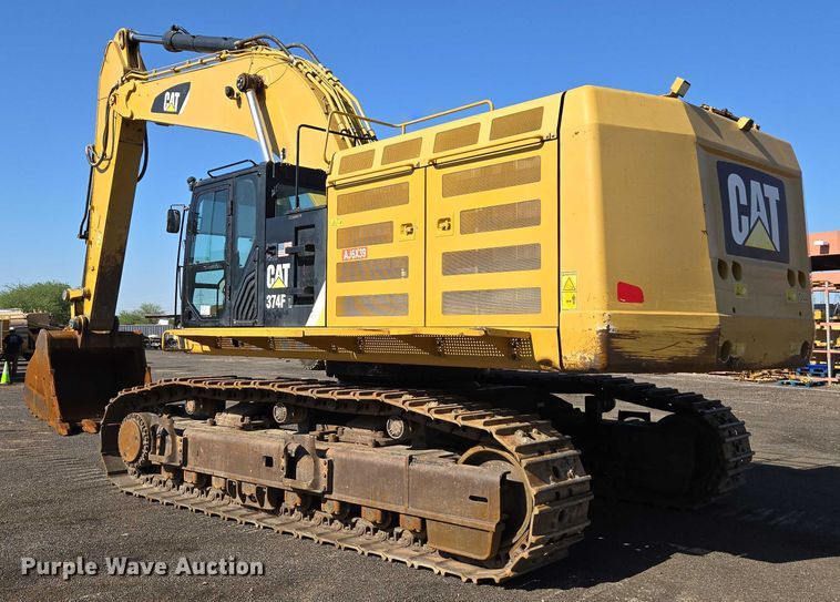 image for item EC1073 2017 Caterpillar 374F L excavator