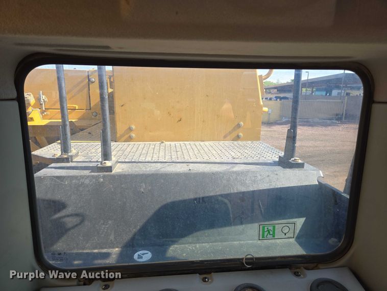 image for item EC1073 2017 Caterpillar 374F L excavator