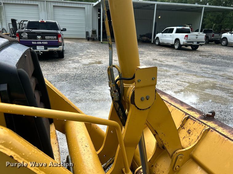 image for item EC1401 2005 Caterpillar 420D backhoe