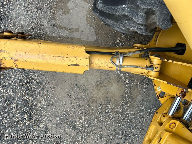 image for item EC1401 2005 Caterpillar 420D backhoe