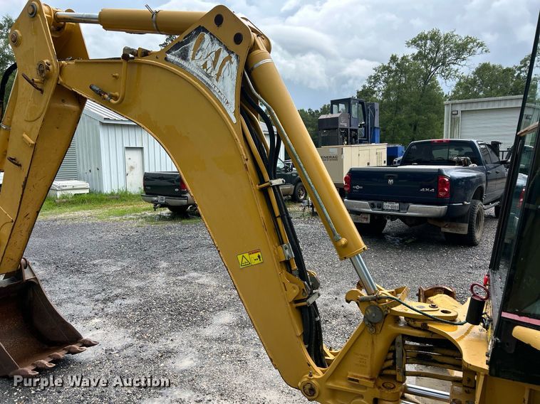 image for item EC1401 2005 Caterpillar 420D backhoe