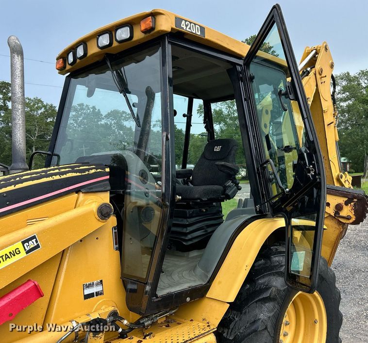 image for item EC1401 2005 Caterpillar 420D backhoe