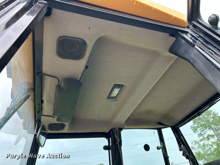 image for item EC1401 2005 Caterpillar 420D backhoe