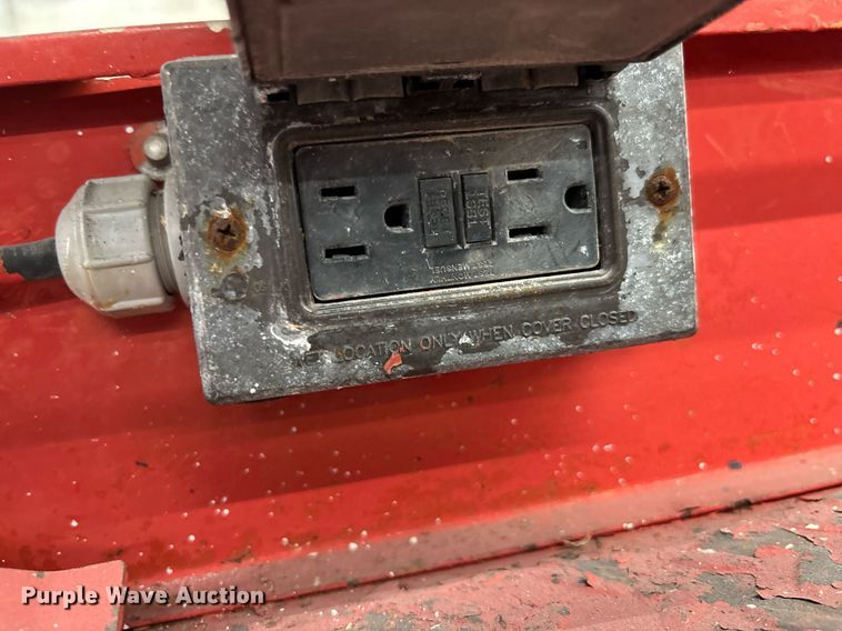 image for item EC3607 2014 Skyjack 3219 scissor lift