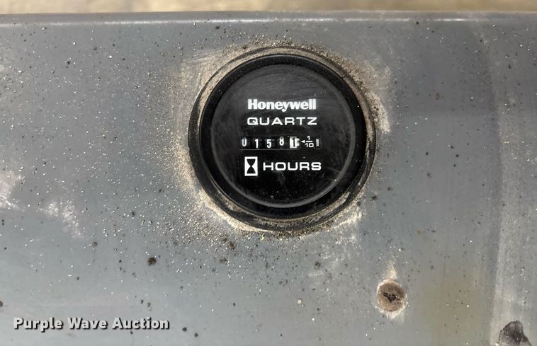 image for item EC3608 2015 Skyjack 3226 scissor lift