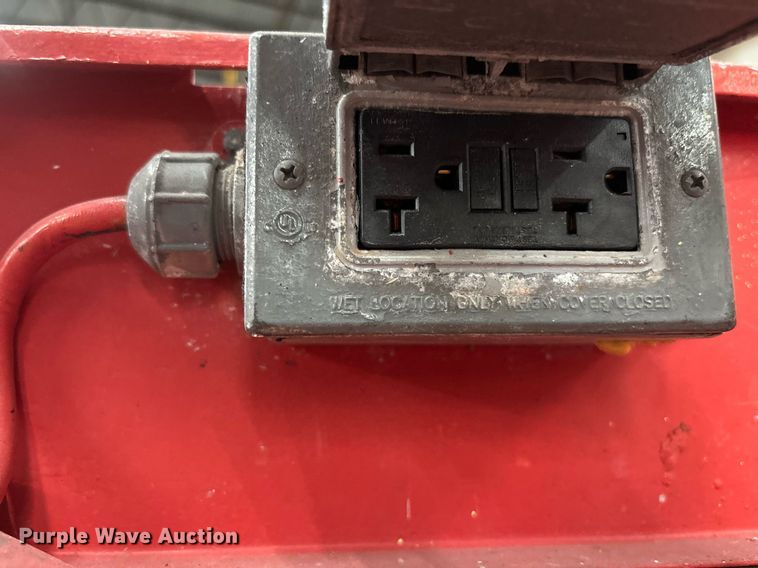 image for item EC3608 2015 Skyjack 3226 scissor lift