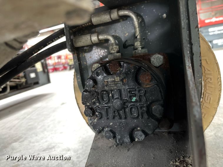 image for item EC3609 2014 Skyjack 3219 scissor lift