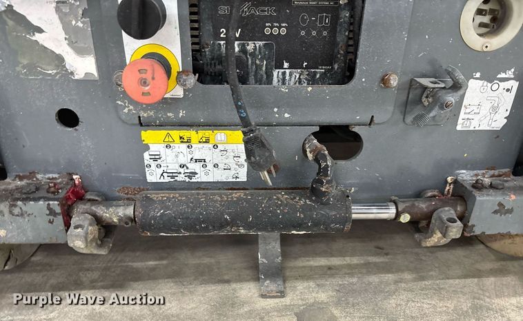 image for item EC3609 2014 Skyjack 3219 scissor lift