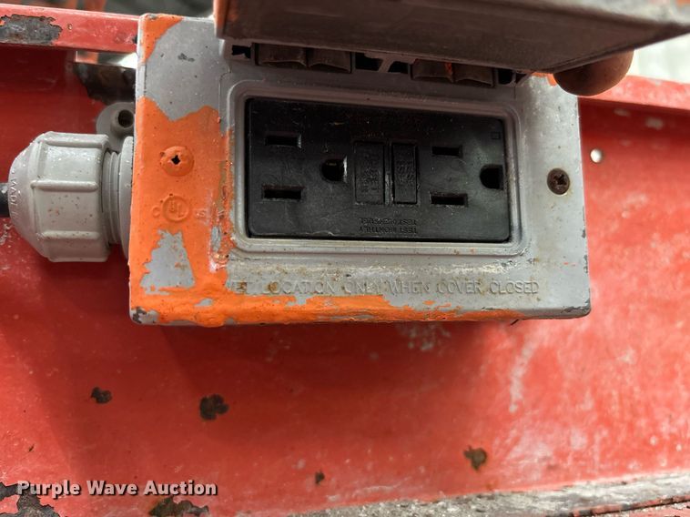 image for item EC3610 2016 Skyjack 4632 scissor lift