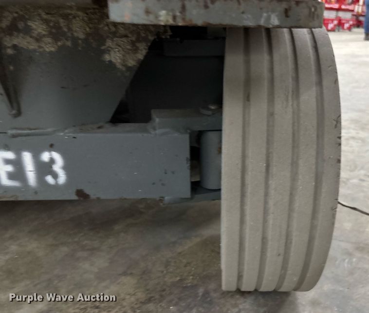 image for item EC3610 2016 Skyjack 4632 scissor lift