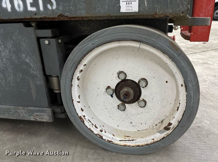 image for item EC3610 2016 Skyjack 4632 scissor lift