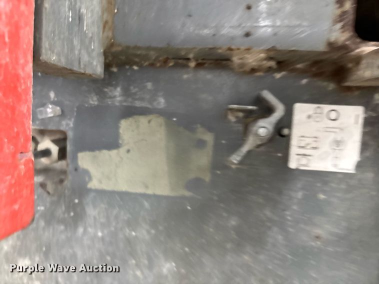 image for item EC3610 2016 Skyjack 4632 scissor lift