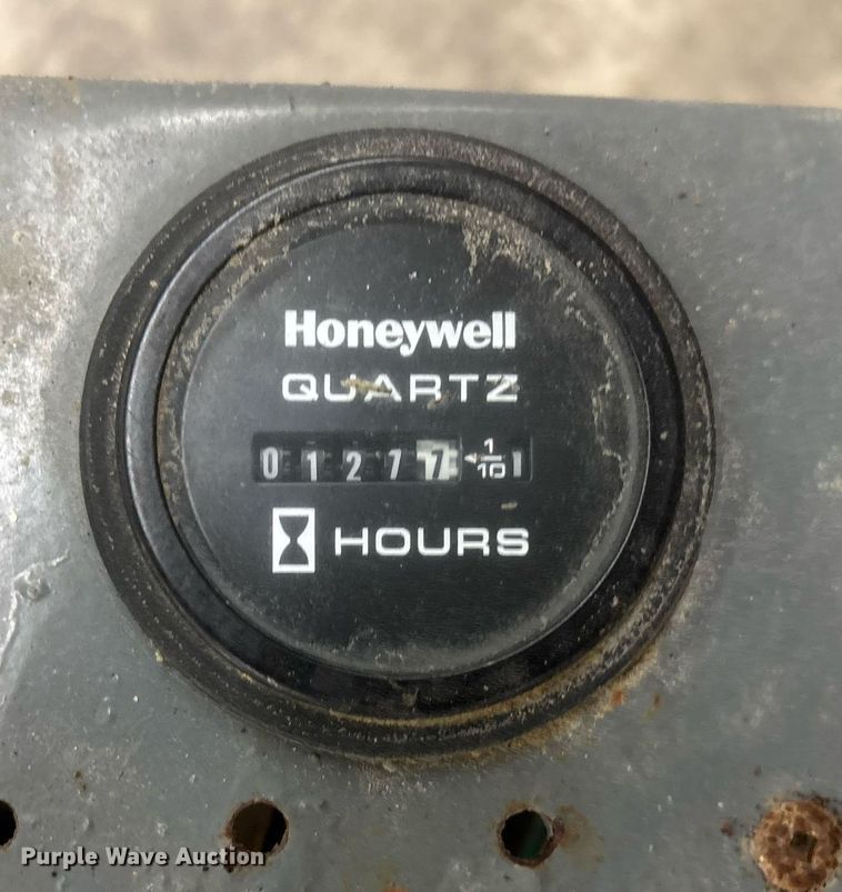 image for item EC3611 2014 Skyjack 3219 scissor lift