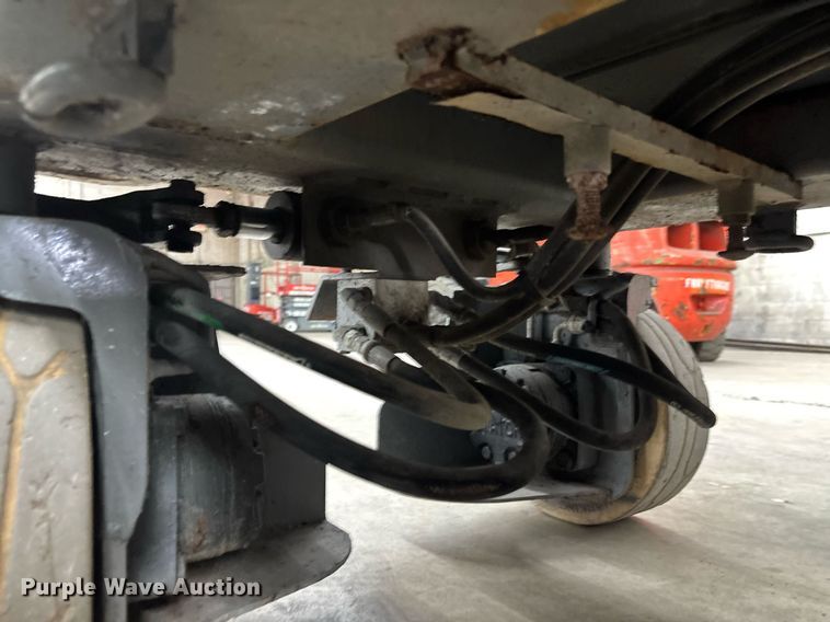 image for item EC3611 2014 Skyjack 3219 scissor lift