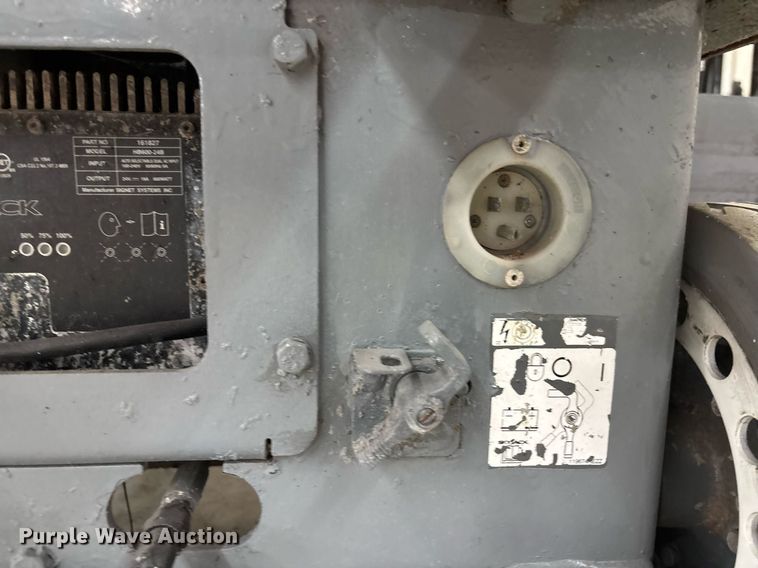 image for item EC3611 2014 Skyjack 3219 scissor lift