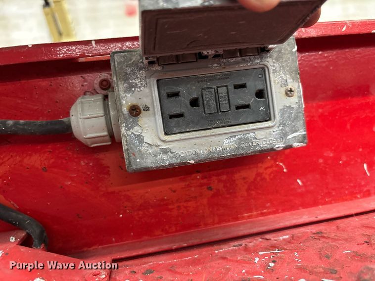 image for item EC3612 2015 Skyjack 3219 scissor lift