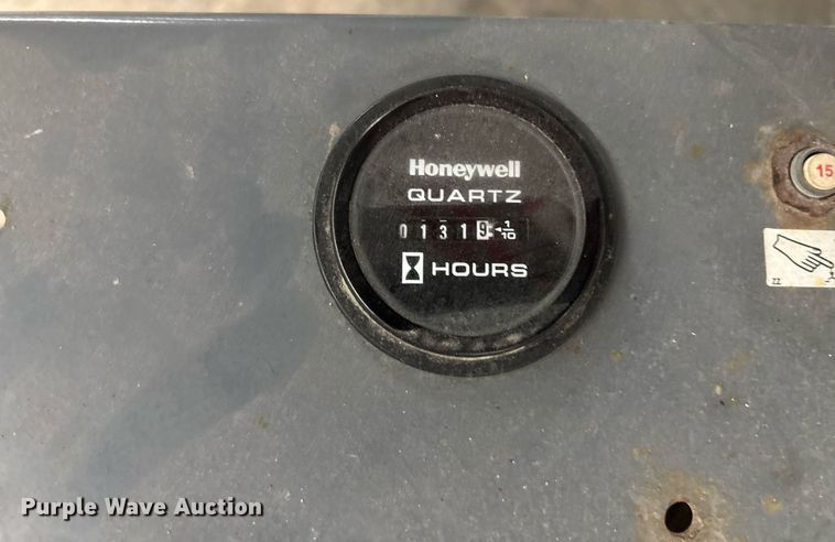 image for item EC3612 2015 Skyjack 3219 scissor lift