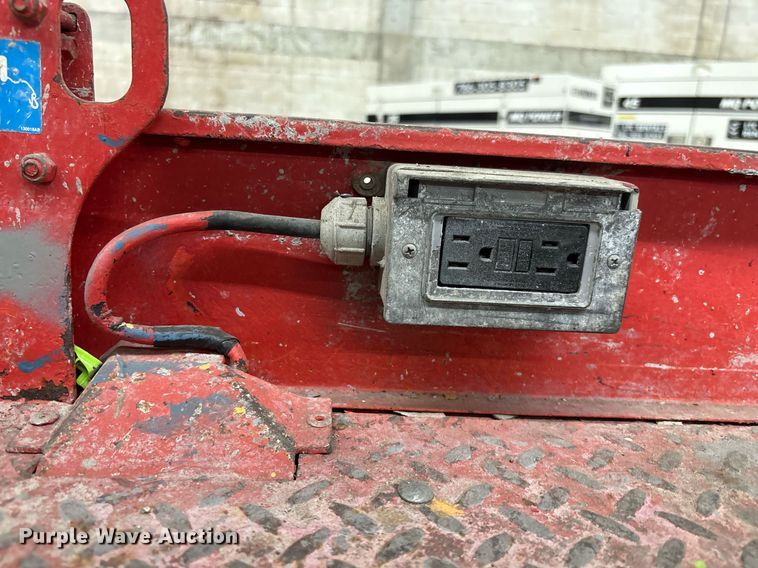 image for item EC3613 2015 Skyjack 3219 scissor lift