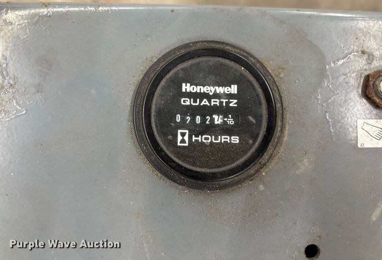 image for item EC3613 2015 Skyjack 3219 scissor lift