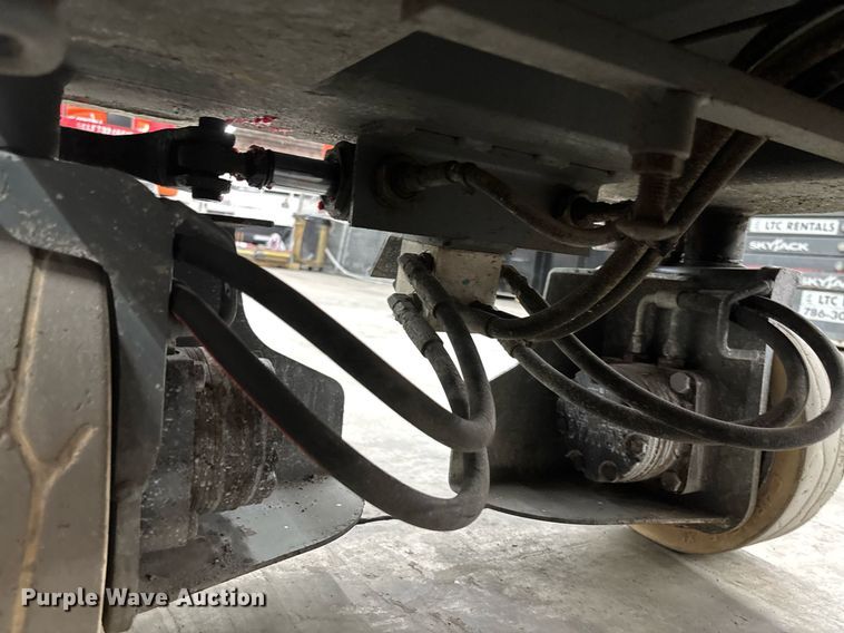 image for item EC3613 2015 Skyjack 3219 scissor lift