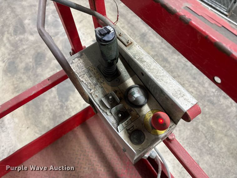 image for item EC3614 2015 Skyjack 4632  scissor lift