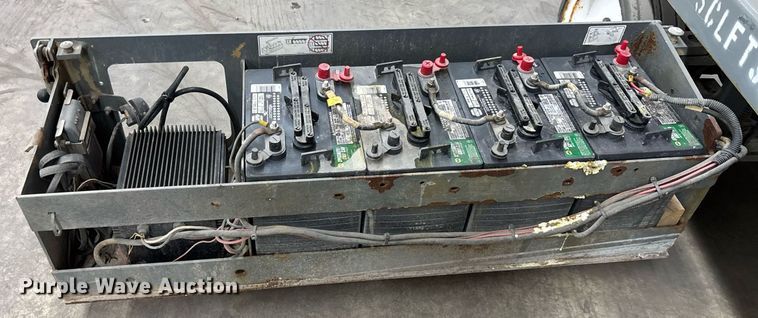 image for item EC3614 2015 Skyjack 4632  scissor lift