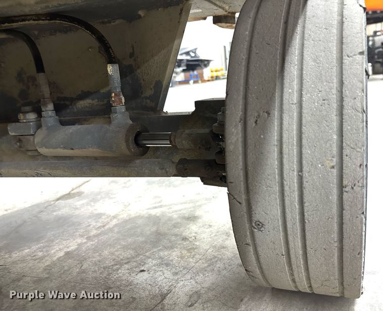 image for item EC3614 2015 Skyjack 4632  scissor lift