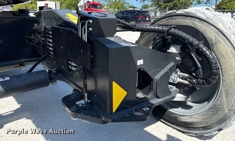 image for item EC3620 2018 Genie SX-125XC boom lift