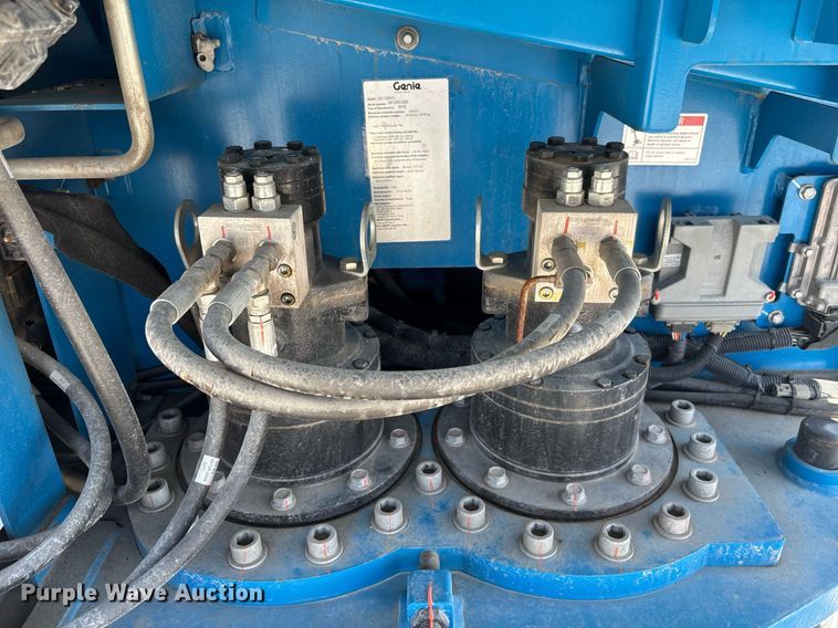 image for item EC3620 2018 Genie SX-125XC boom lift