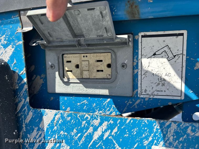 image for item EC3620 2018 Genie SX-125XC boom lift