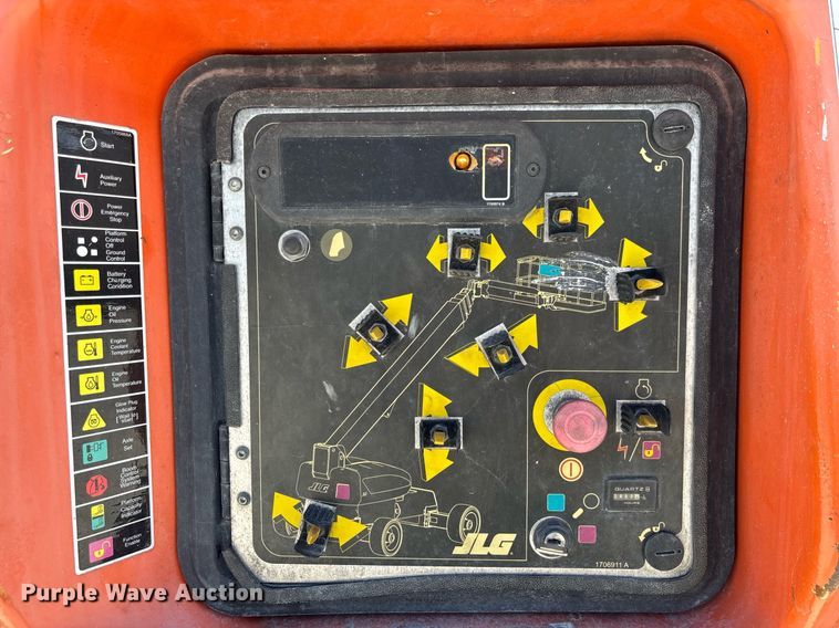 image for item EC3621 2009 JLG 1350SJP boom lift