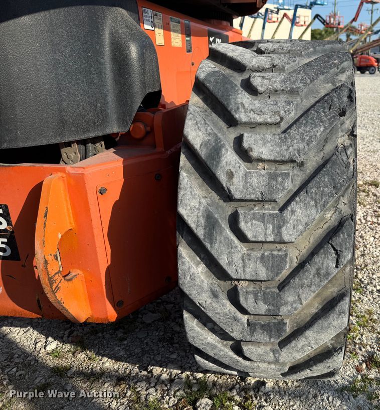 image for item EC3621 2009 JLG 1350SJP boom lift