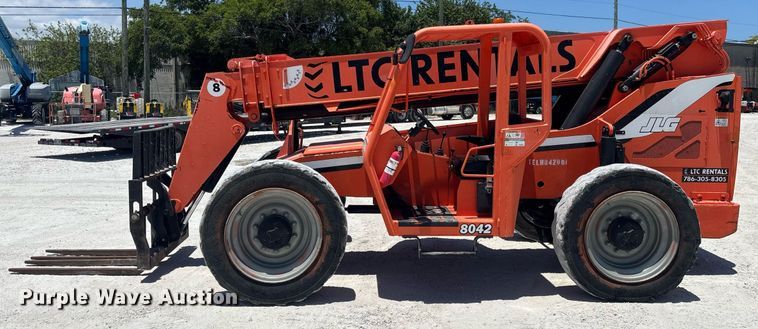 image for item EC3622 2014 JLG 8042 telehandler