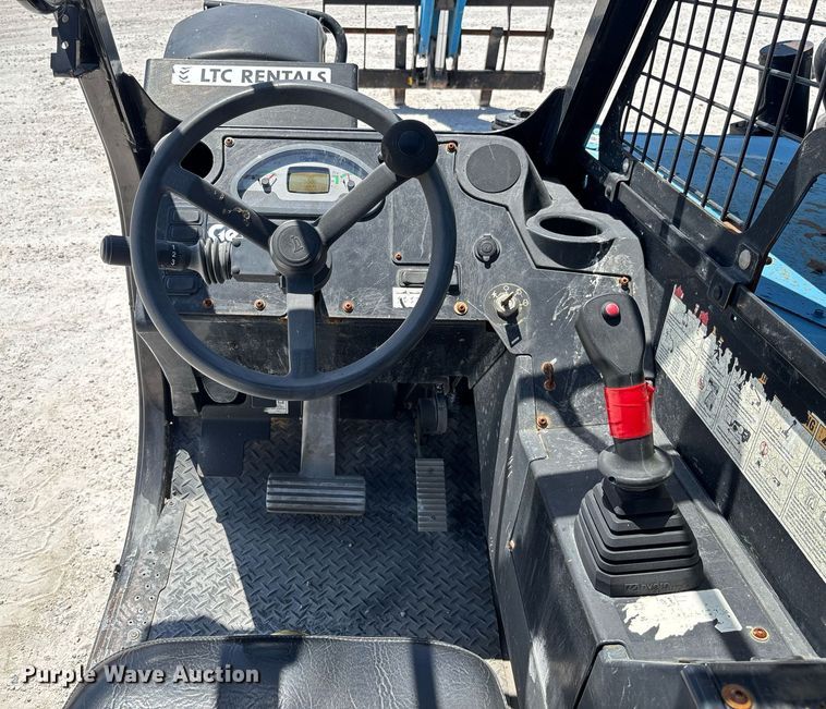 image for item EC3623 2015 Genie GTH844 telehandler