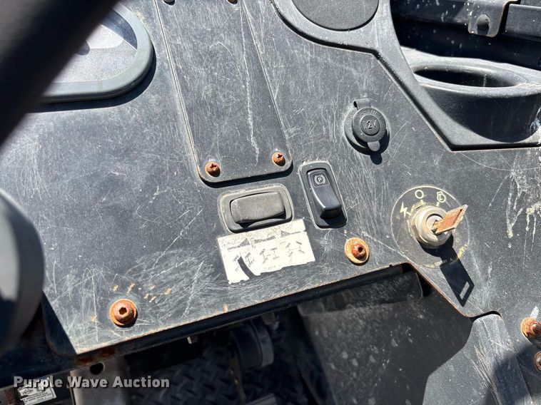 image for item EC3623 2015 Genie GTH844 telehandler