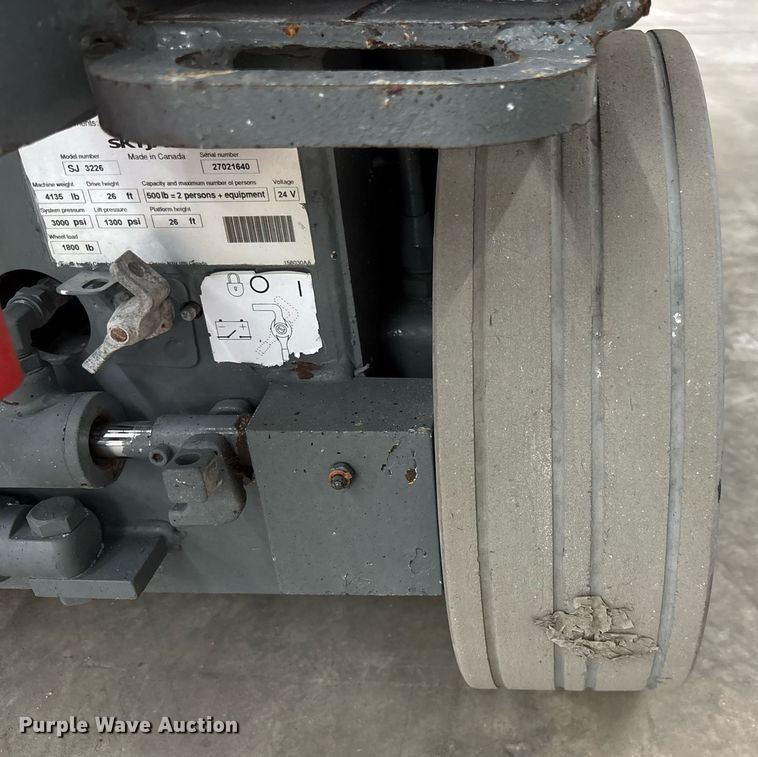 image for item EC3625 2014 Skyjack 3226 scissor lift