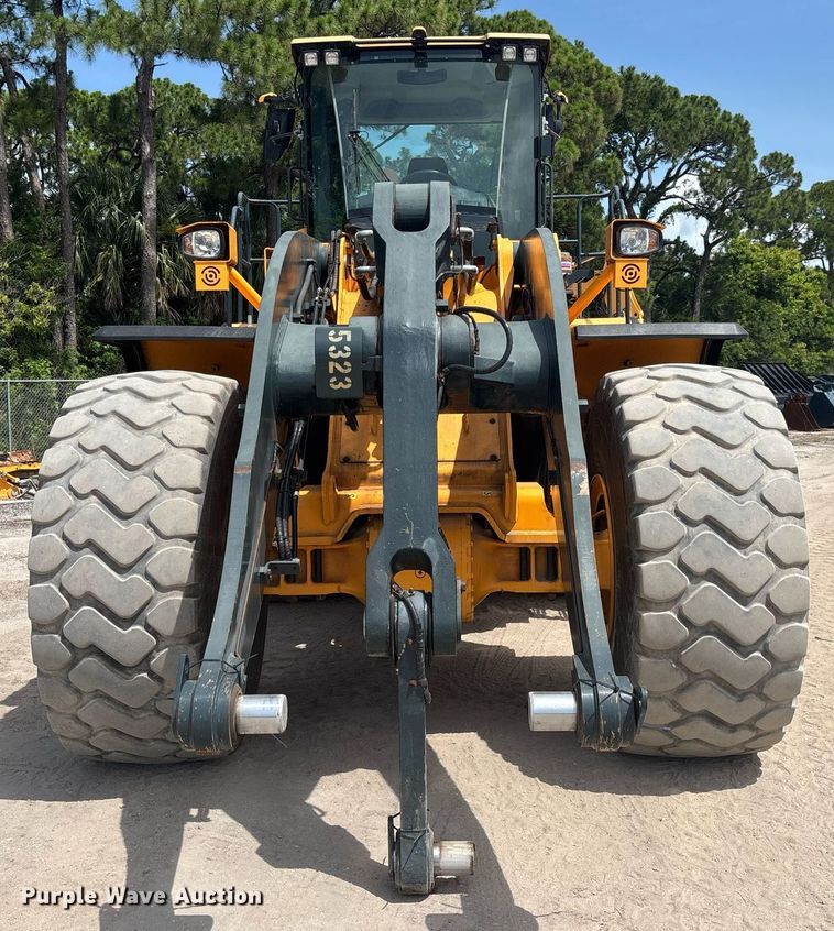 image for item EC3655 2020 Hyundai HL980A wheel loader