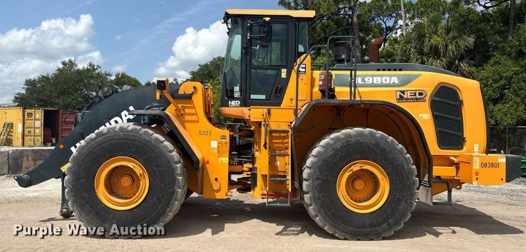 image for item EC3655 2020 Hyundai HL980A wheel loader