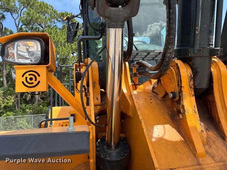 image for item EC3655 2020 Hyundai HL980A wheel loader
