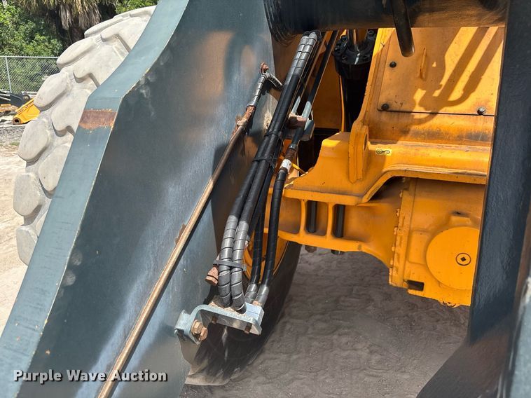 image for item EC3655 2020 Hyundai HL980A wheel loader