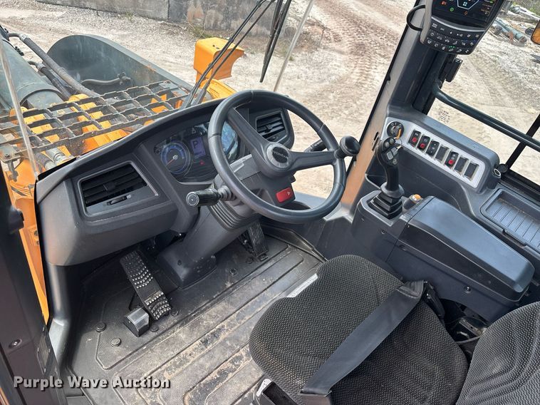 image for item EC3655 2020 Hyundai HL980A wheel loader