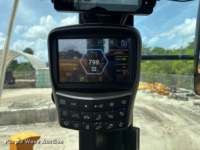 image for item EC3655 2020 Hyundai HL980A wheel loader