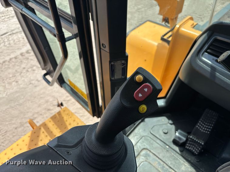 image for item EC3655 2020 Hyundai HL980A wheel loader