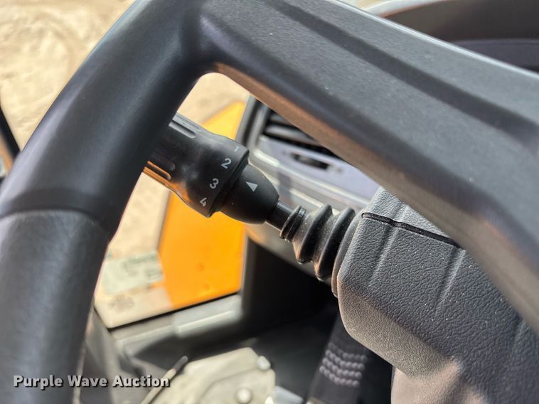 image for item EC3655 2020 Hyundai HL980A wheel loader